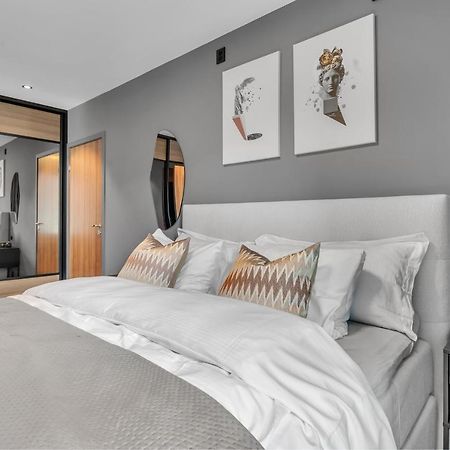 Penthouse In Downtown Tromso New Apartment Bagian luar foto