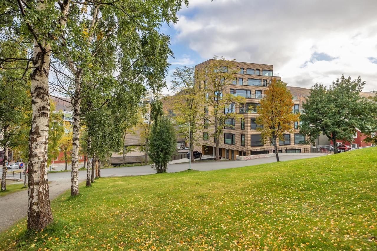 Penthouse In Downtown Tromso New Apartment Bagian luar foto