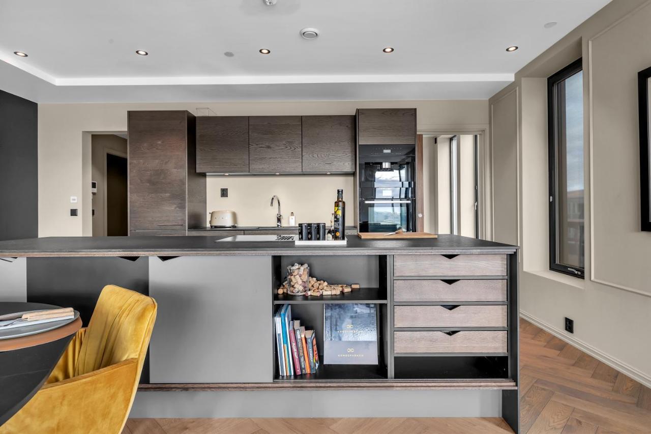 Penthouse In Downtown Tromso New Apartment Bagian luar foto