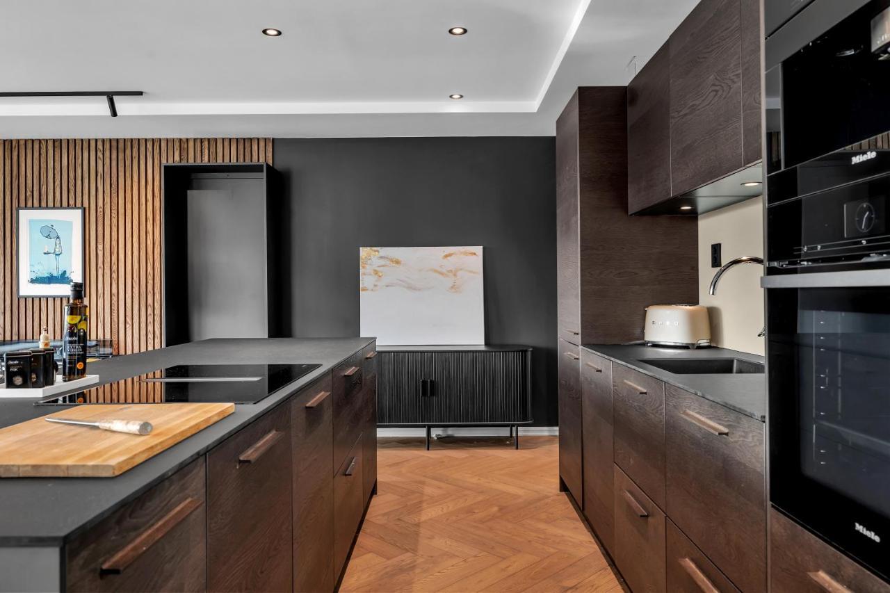 Penthouse In Downtown Tromso New Apartment Bagian luar foto