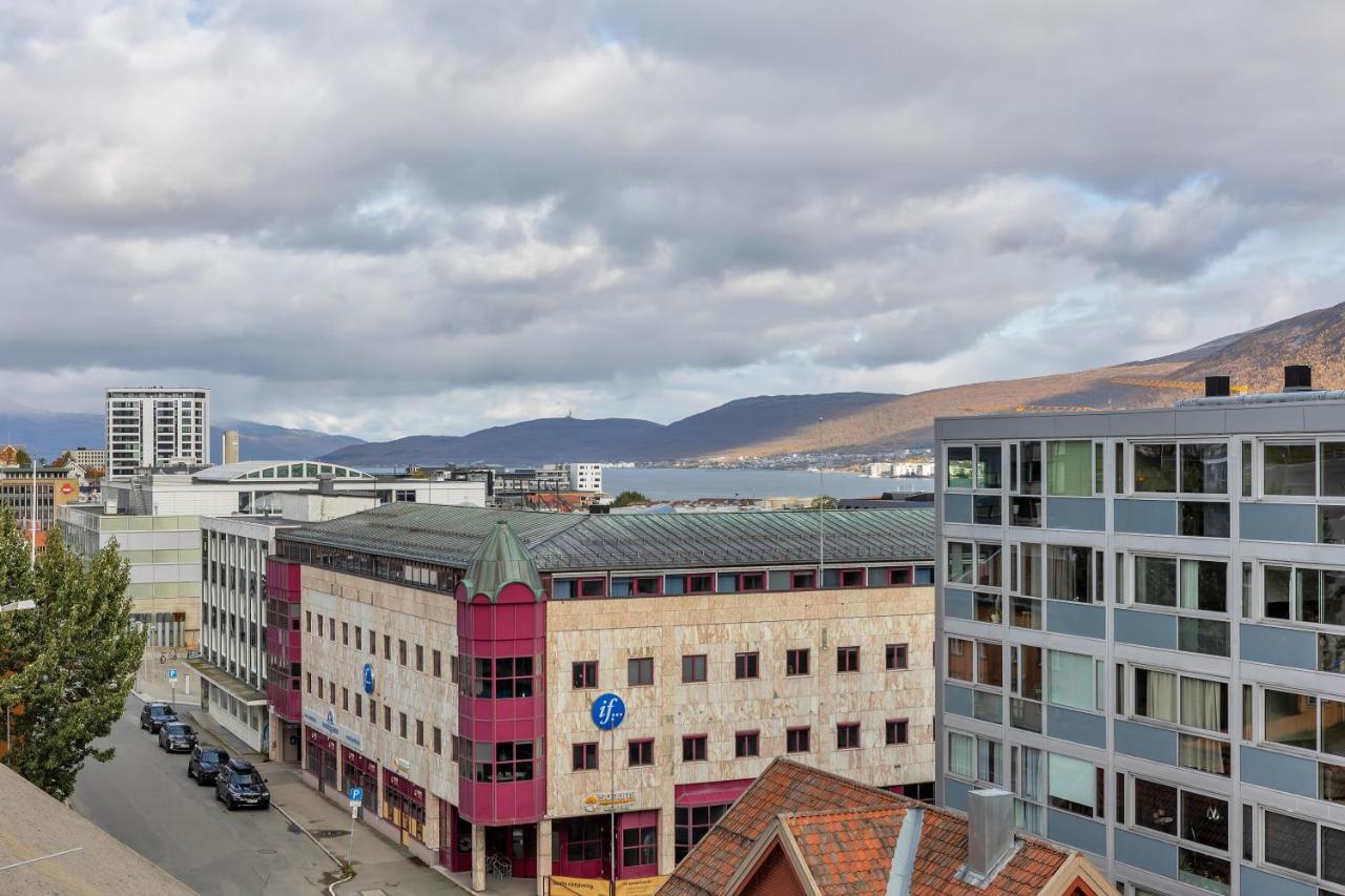 Penthouse In Downtown Tromso New Apartment Bagian luar foto