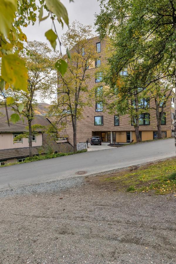 Penthouse In Downtown Tromso New Apartment Bagian luar foto